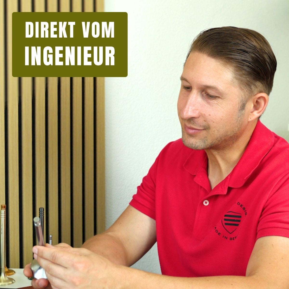 Maschinenbauingenieur und Gründer der Marke EDELIG. Basierend auf meinen Erfahrungen als Konstruktionsingenieur und Projektmanager habe ich das Schreibgerät V4INK entwickelt, welches exzellente Schreibeigenschaften mit einem ansprechenden technischen Design vereint.