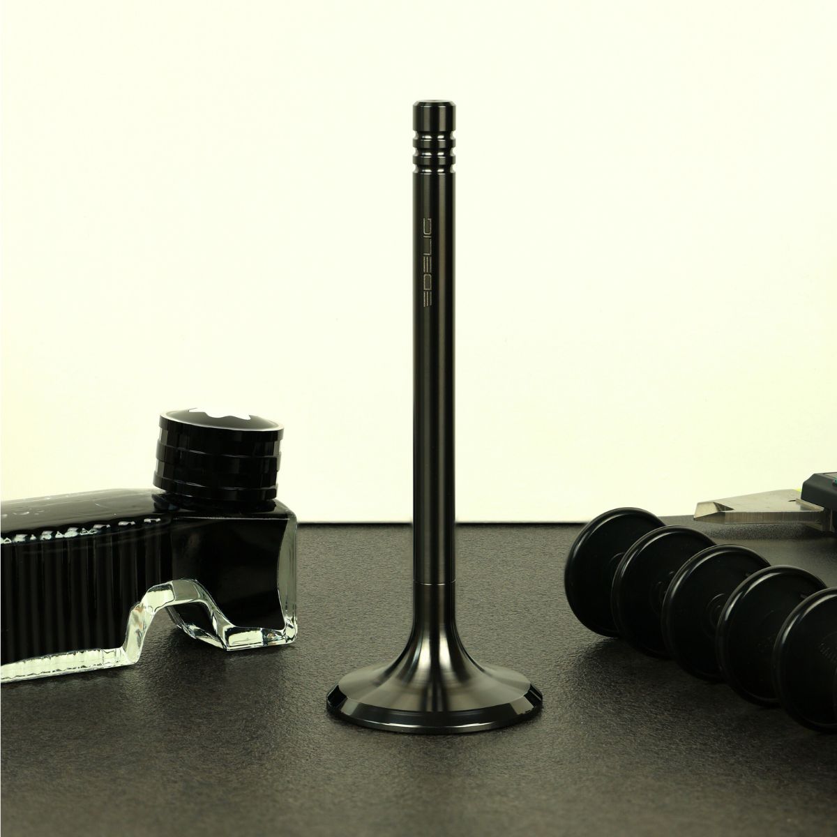 Füllfederhalter V4INK in DLC- Anthrazit