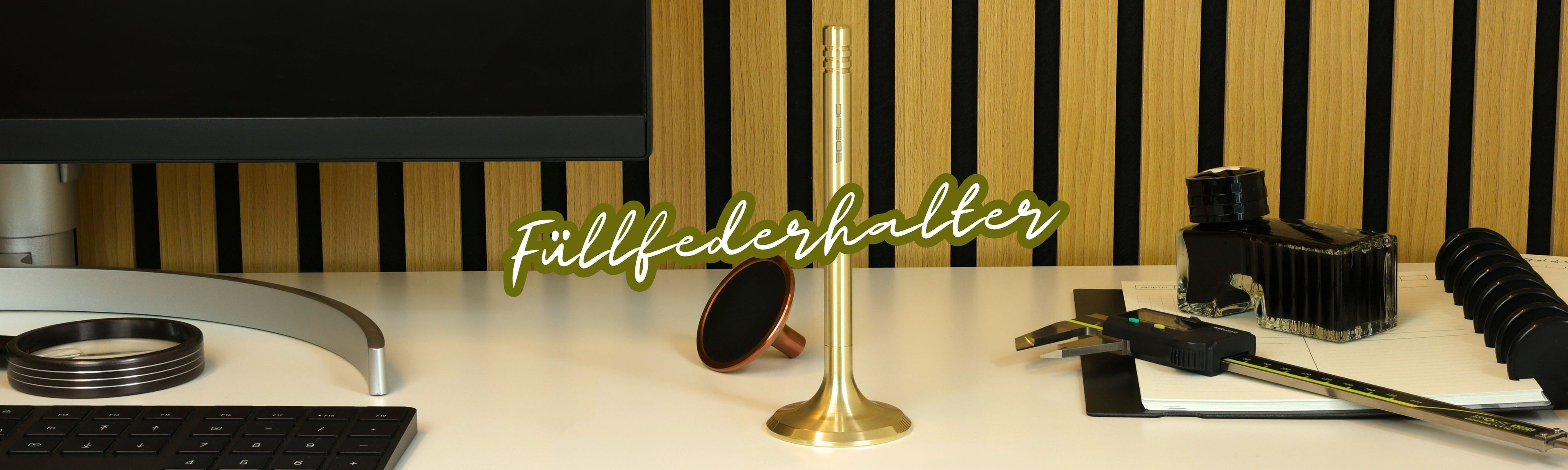 Exklusive Schreibgeräte in Ventilform, erhältlich in PVD- Kupfer, PVD- Hellgold und DLC- Anthrazit. Diese Schreibgeräte sind perfekt für Technikliebhaber und Designenthusiasten. Sie bieten ein elegantes Schreibtisch- Accessoire mit einem Hauch von Motorsport- DNA. Hergestellt in Deutschland und direkt von einem Maschinenbauingenieur als Kleinserienfertigung vertrieben.